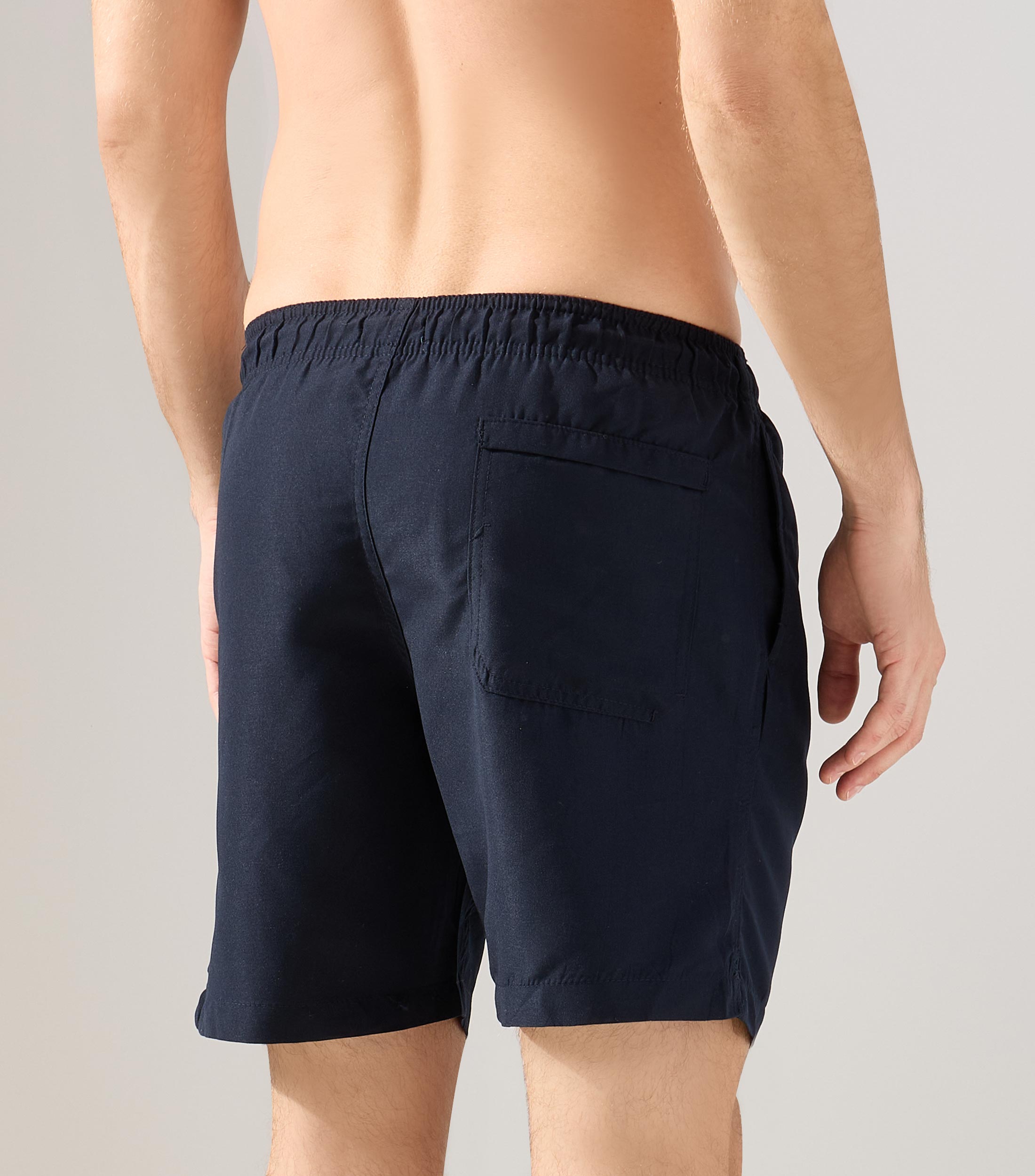 Traje de baño corto con liso Hombre